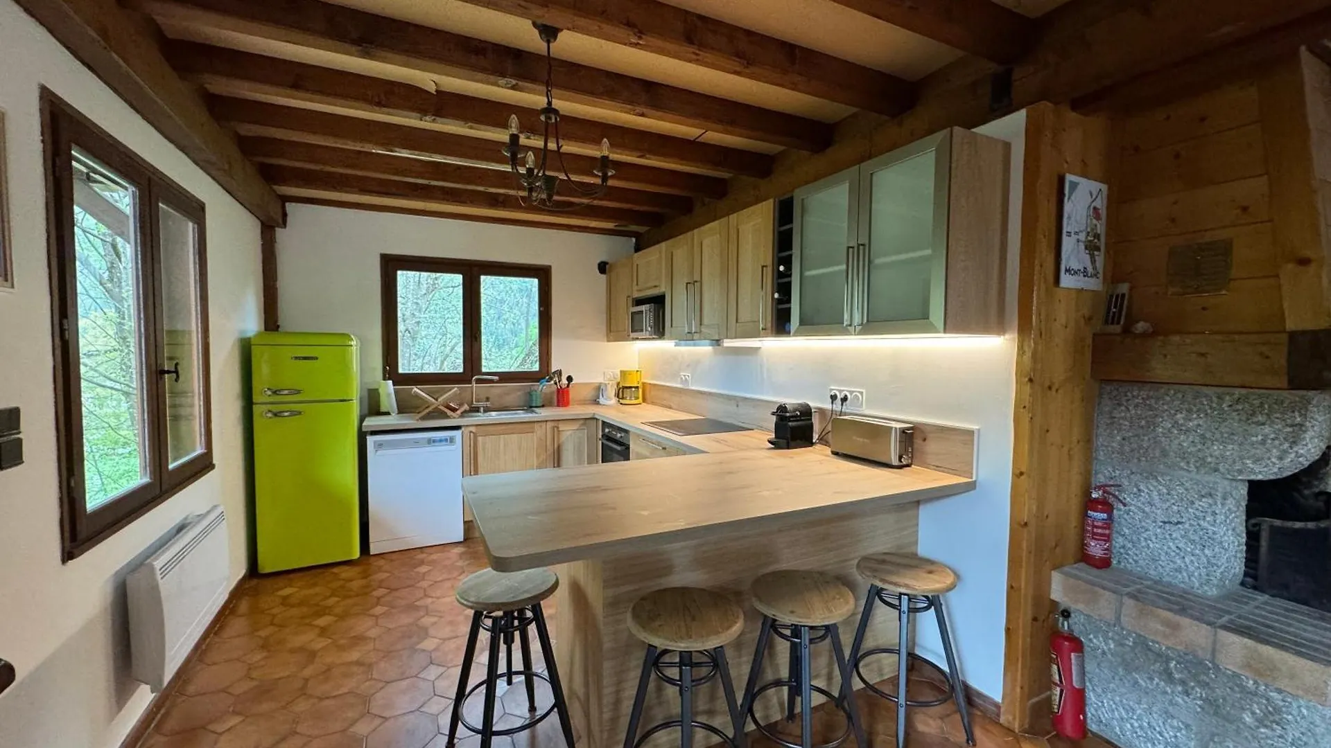 Chalet Cosy Au Pied Du Mont Blanc Les Houches 0*,  France